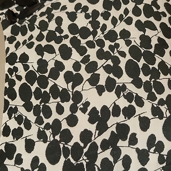 Jessica Simpson dress, black white, floral pattern, sleeveless, beading, size 10 - Picture 9 of 15